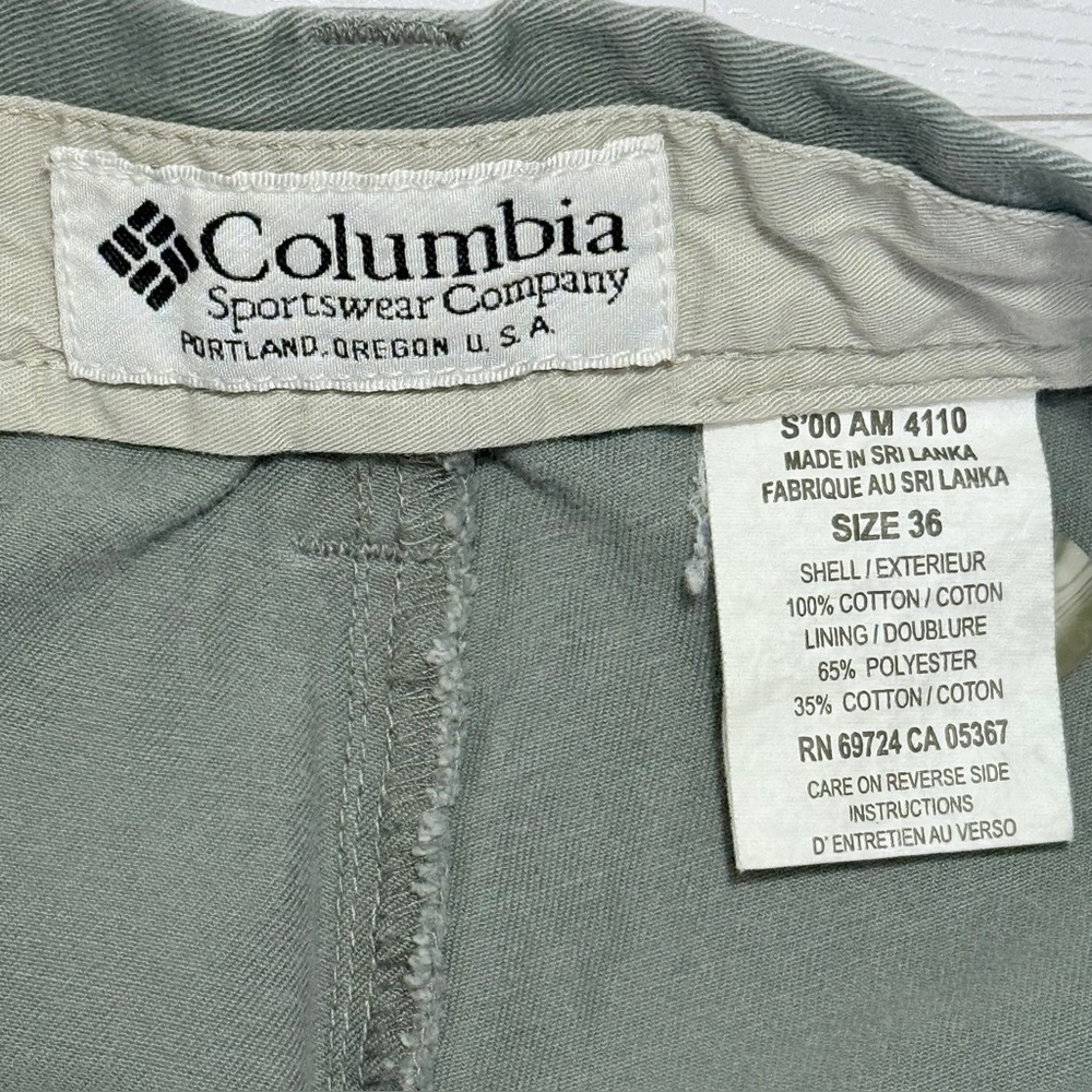 Columbia Cargo Shorts, Green Outdoor Utility Hiking — Size 36 - Picture 5 of 6